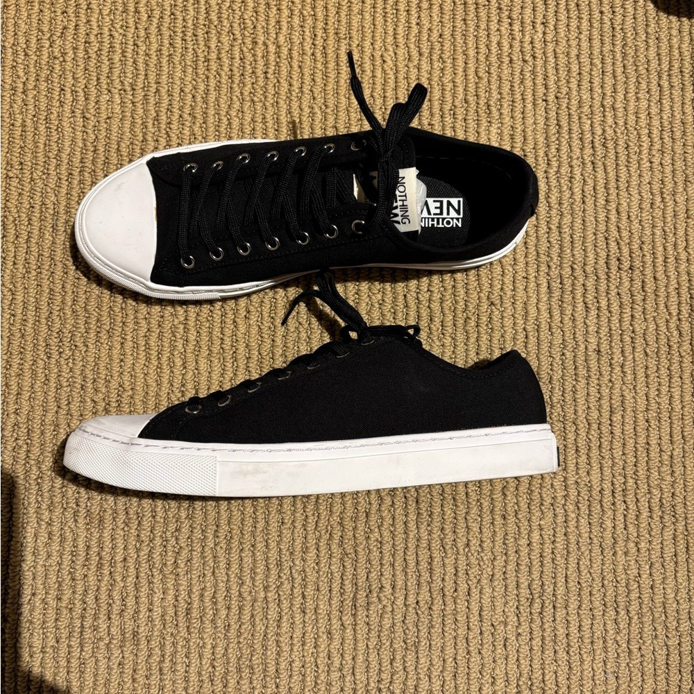 Nothing New Black sneakers in Men’s size 9